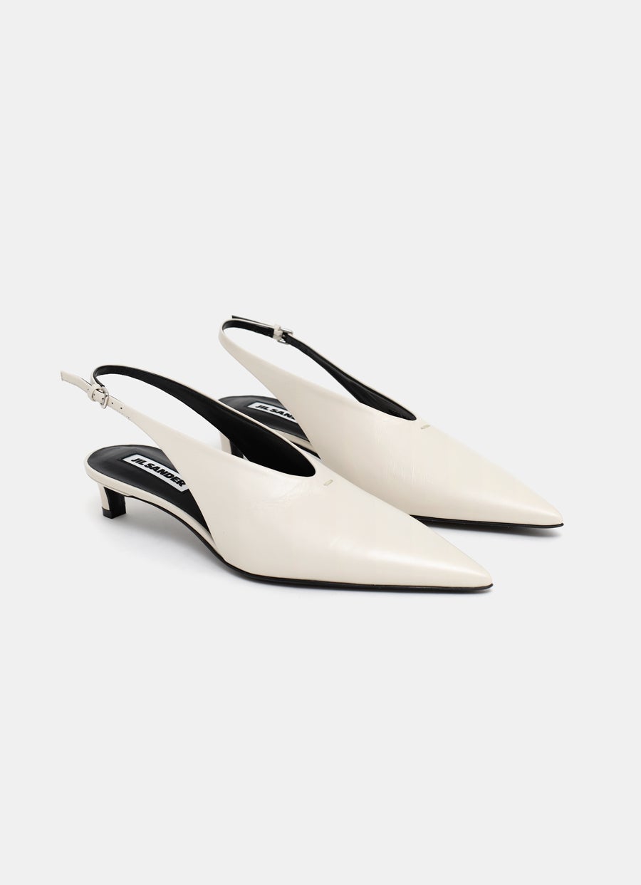 Zapato slingback de piel