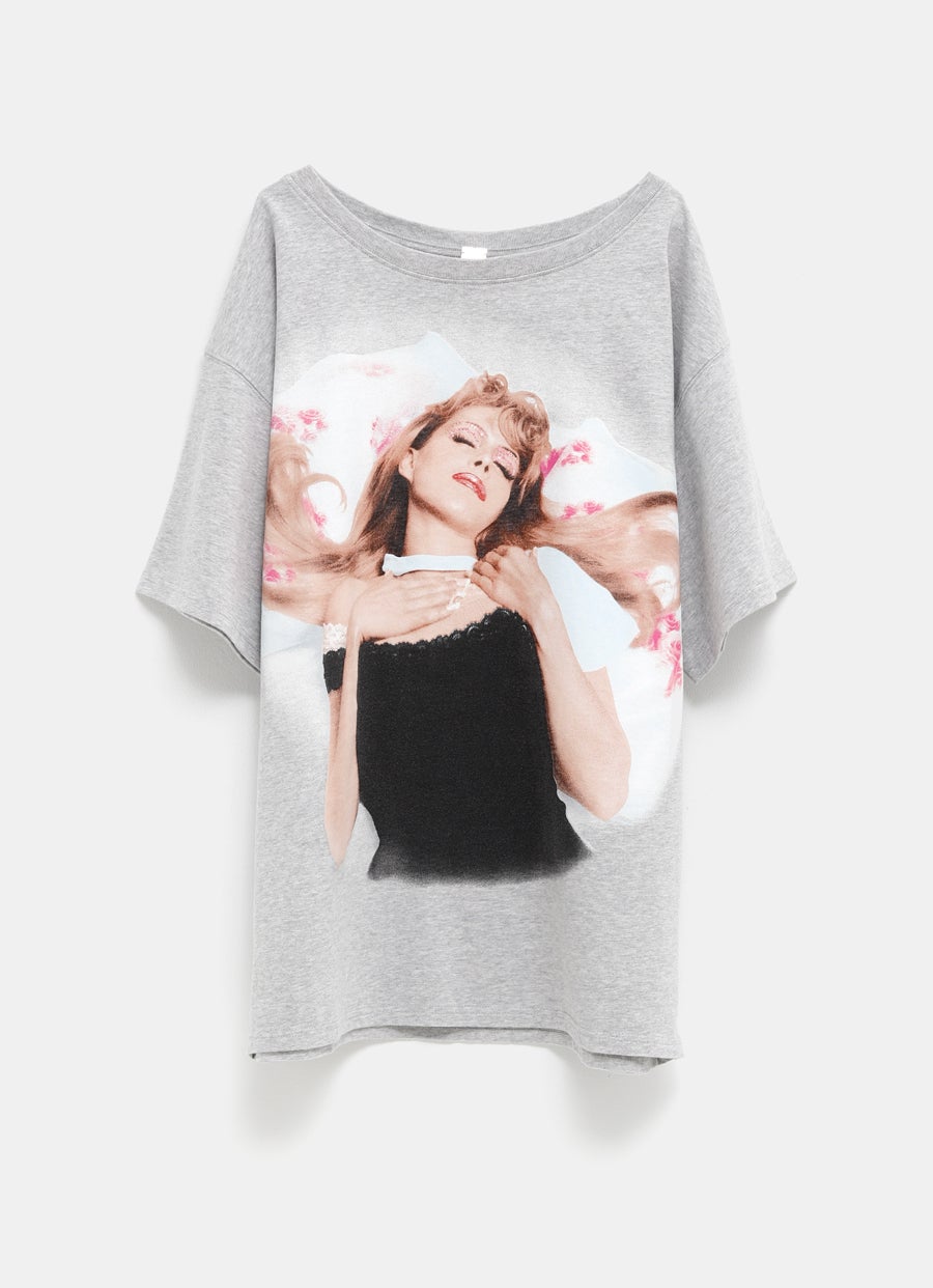 Camiseta Allina Sleeping