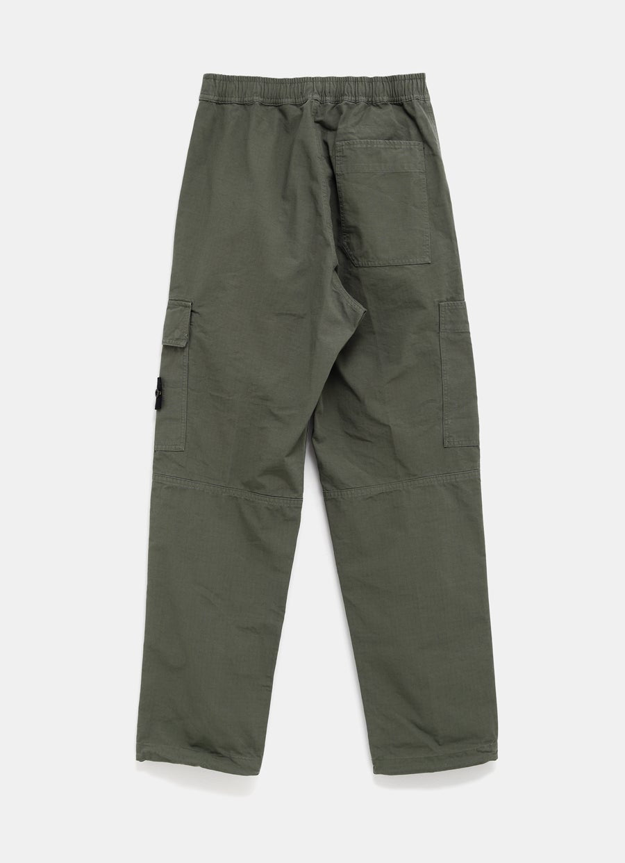 Pantalón chino con corte holgado