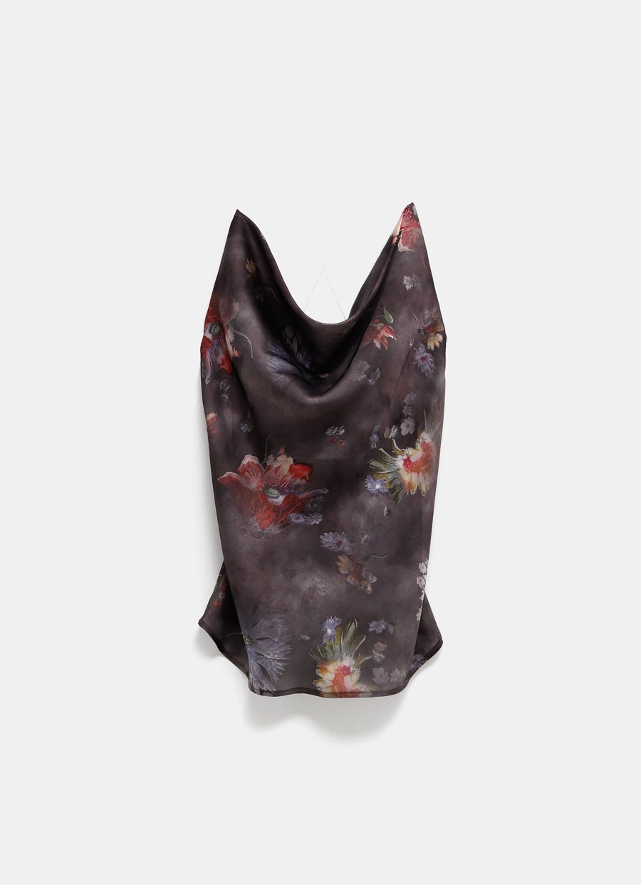 Top floral con tirantes invisibles